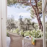 بيت ضيافة Domus Florum