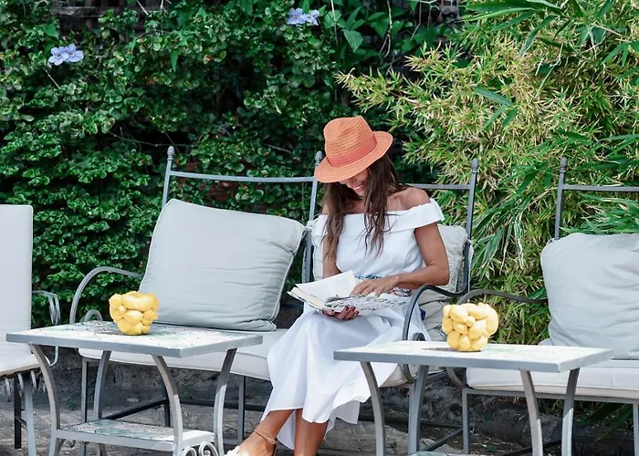 Гостьовий будинок Domus Florum