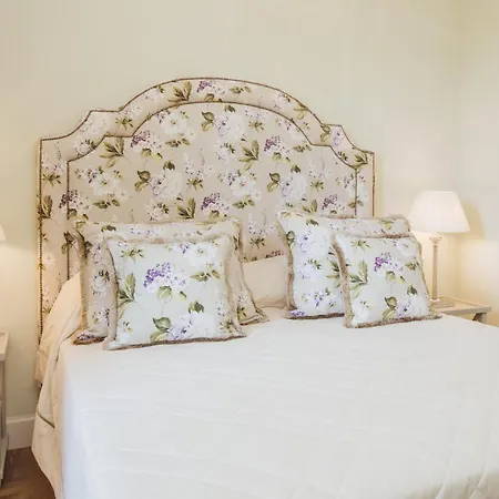 Pensión Domus Florum 4*