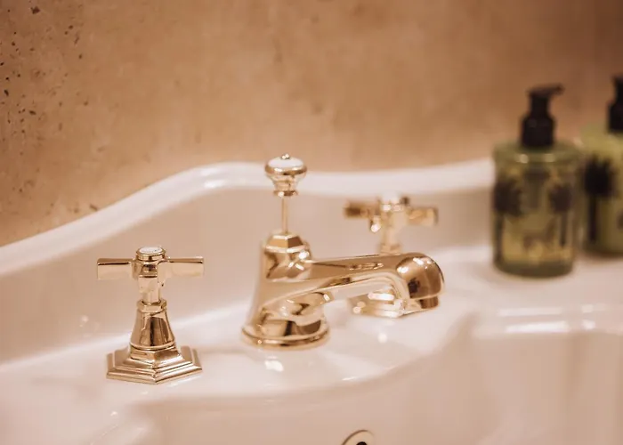 בית הארחה Domus Florum 4*