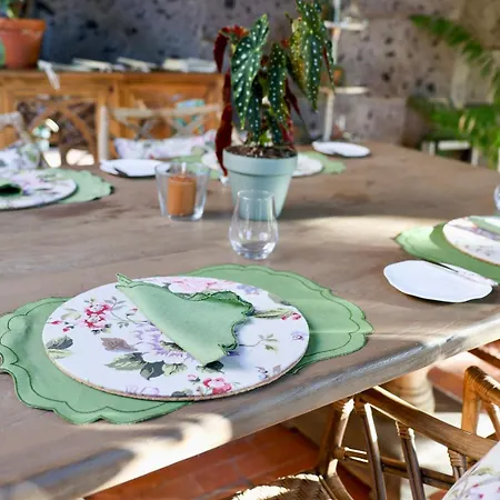 Domus Florum 게스트하우스 4*